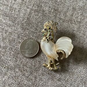 Rooster pin vintage
